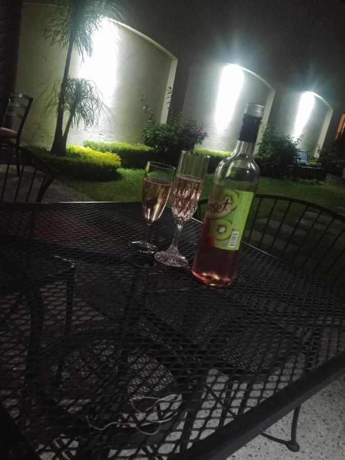 Estancia Santa Fe Celaya  Eksteriør billede